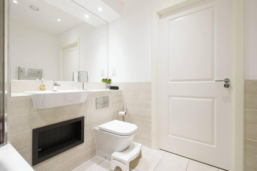 Greenwich O2 Apartment London Exterior photo