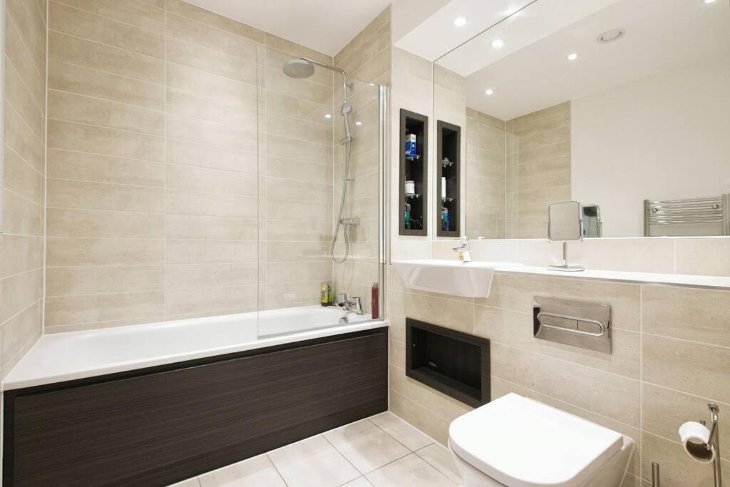 Greenwich O2 Apartment London Exterior photo